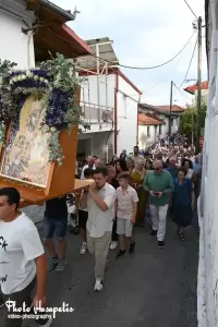 Η περιφορά της εικόνας της Παναγίας στον Κολινδρό Η περιφορά της εικόνας της Παναγίας στον Κολινδρό