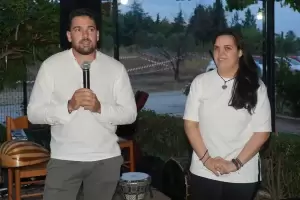 Περιηγητικός περίπατος των αμπελώνων της Πιερίας και γευσιγνωσία στο Κτήμα Ξηρομερίτη Περιηγητικός περίπατος των αμπελώνων της Πιερίας και γευσιγνωσία στο Κτήμα Ξηρομερίτη