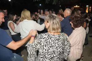 Περιηγητικός περίπατος των αμπελώνων της Πιερίας και γευσιγνωσία στο Κτήμα Ξηρομερίτη Περιηγητικός περίπατος των αμπελώνων της Πιερίας και γευσιγνωσία στο Κτήμα Ξηρομερίτη