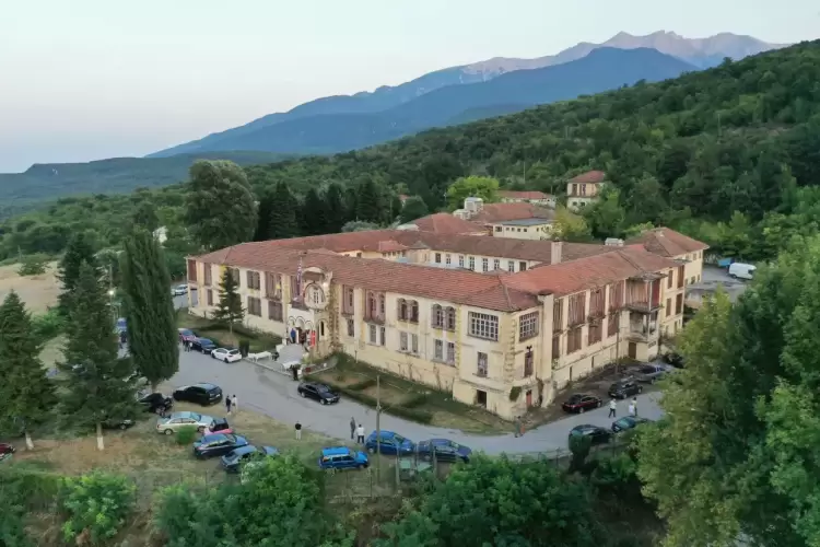 Η Πολιτεία επέστρεψε στην Ιερά Μητρόπολη Κίτρους την ιστορική Ιερά Μονή Παναγίας Πέτρας Ολύμπου 100 χρόνια μετά τη δημευσή της