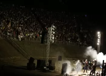 Πορτοκάλογλου και Κότσιρας έριξαν «μουσική αυλαία» στο 54ο Φεστιβάλ Ολύμπου Πορτοκάλογλου και Κότσιρας έριξαν «μουσική αυλαία» στο 54ο Φεστιβάλ Ολύμπου