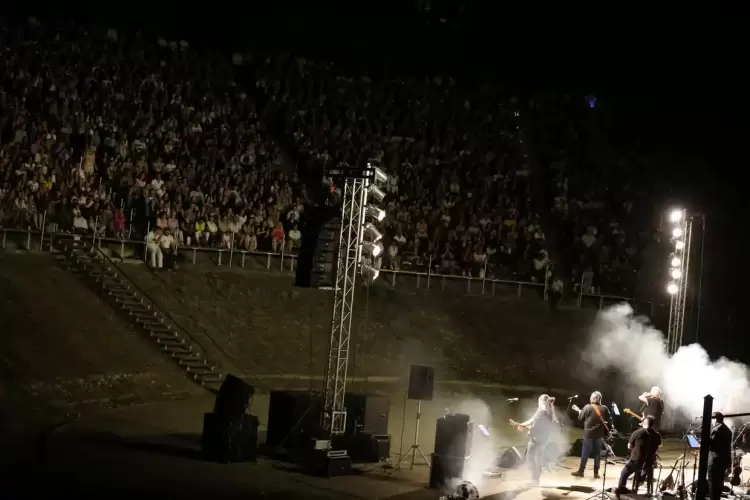 Πορτοκάλογλου και Κότσιρας έριξαν «μουσική αυλαία» στο 54ο Φεστιβάλ Ολύμπου