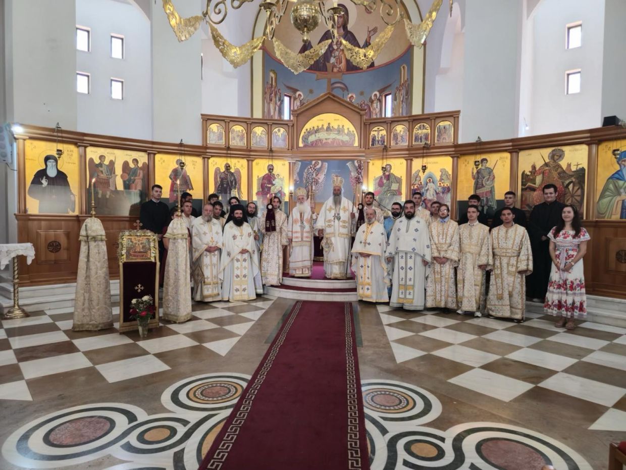 Προσκυνηματική Εκδρομή του Γραφείου Νεότητας της Ι. Μητροπόλεως Κίτρους στην Αλβανία και στην Βόρεια Ήπειρο