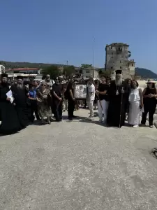 Προσκυνηματικός Περίπλους του Αγίου Όρους από την Ιερά Μητρόπολη Κίτρους Προσκυνηματικός Περίπλους του Αγίου Όρους από την Ιερά Μητρόπολη Κίτρους