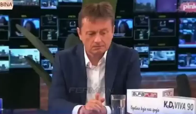 Σερβία: Υπουργός έπαθε εγκεφαλικό σε live μετάδοση τηλεοπτικής εκπομπής Σερβία: Υπουργός έπαθε εγκεφαλικό σε Live μετάδοση τηλεοπτικής εκπομπής