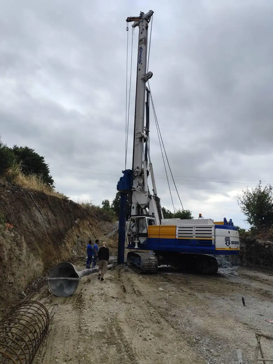 Π.Ε. Πιερίας: συνεχίζονται οι εργασίες αποκατάστασης στο Επαρχιακό οδικό δίκτυο Σοφία Μαυρίδου: «Συνεχίζεται με αμείωτο ρυθμό η υλοποίηση του τεχνικού προγράμματος της Π.Ε. Πιερίας με εργασίες αποκατάστασης στο Επαρχιακό οδικό δίκτυο