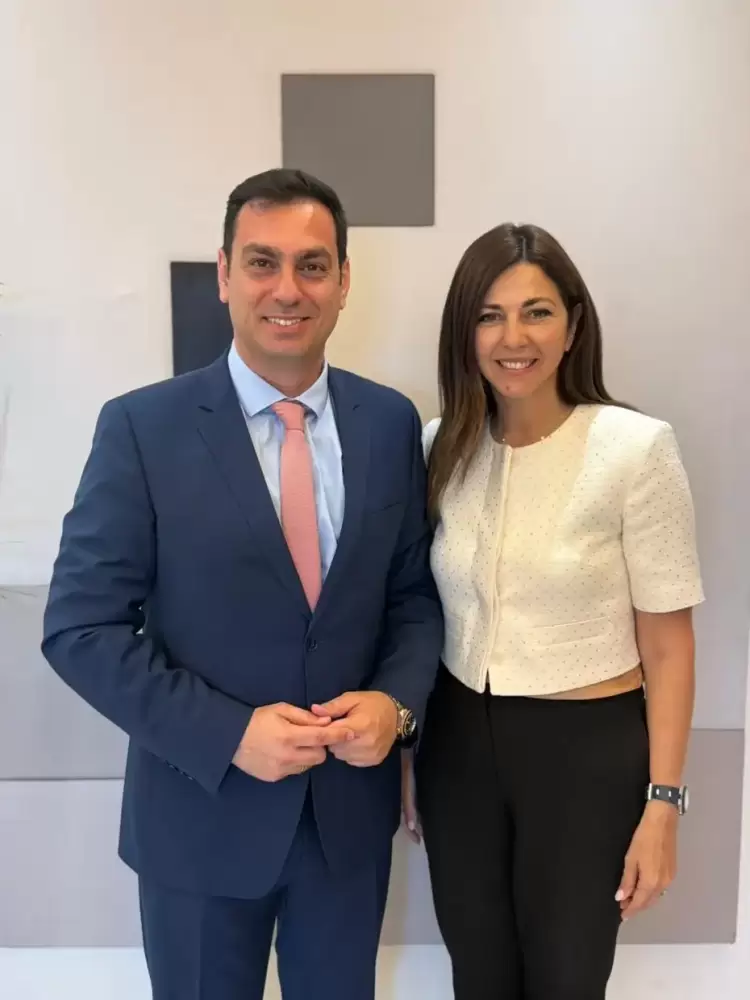 Σπύρος Κουλκουδίνας: 10.000 απινιδωτές και μαθήματα πρώτων βοηθειών στα σχολεία