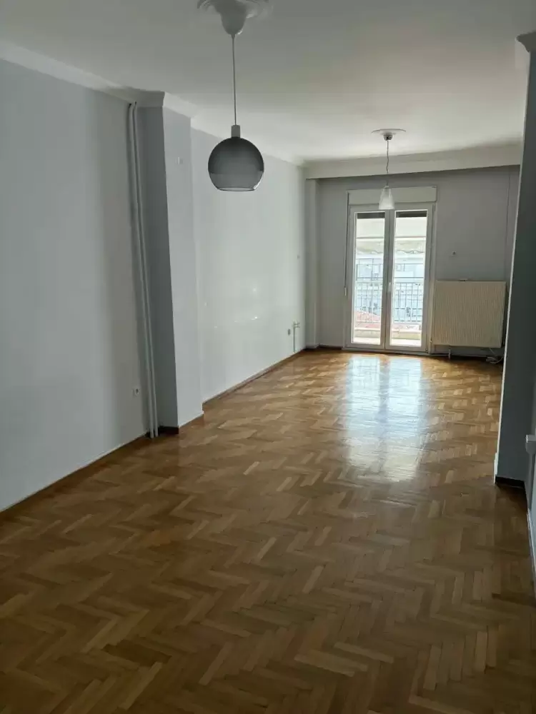 Θεσσαλονίκη – Ενοικιάζεται διαμέρισμα 90τμ σε άριστη κατάσταση, επί της Μαρτίου (100 μέτρα από το μετρό)