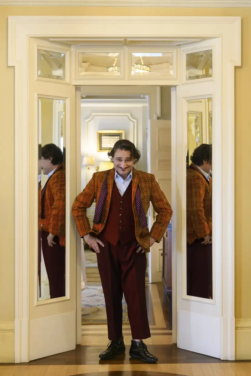 Ο Βασίλης Χαραλαμπόπουλος θα έχει δύο αφεντικά