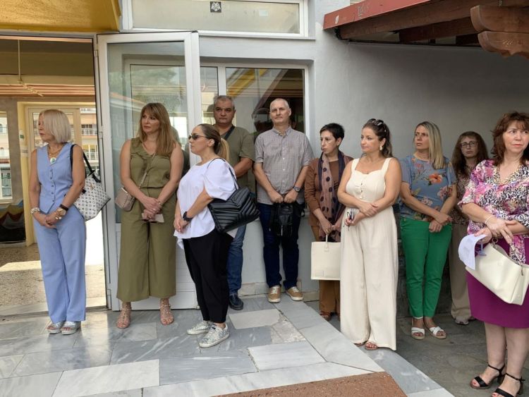 0 02 05 2fdd24dea8473baf5e57f059dc6b4217c00273aa9423175f09738917608b5aef Bb30044aff56545f