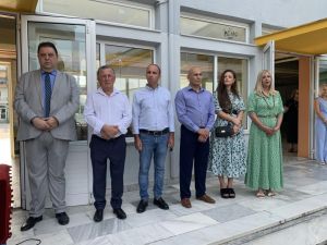 Κατερίνη: Το πρώτο κουδούνι και ο αγιασμός στα σχολεία της πόλης 0 02 05 576da0410fe00c76a85a29a16620e1499114c21b5741830126fb0fdb6f8295c7 827ec328bb56b563