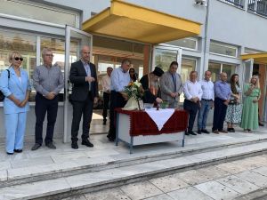 Κατερίνη: Το πρώτο κουδούνι και ο αγιασμός στα σχολεία της πόλης 0 02 05 Dbfbbde69a09d7dd447242f3a91a5c00dabc71b9fbf9d935a7c5b3a240bf5e0a 881781f9e50e1908