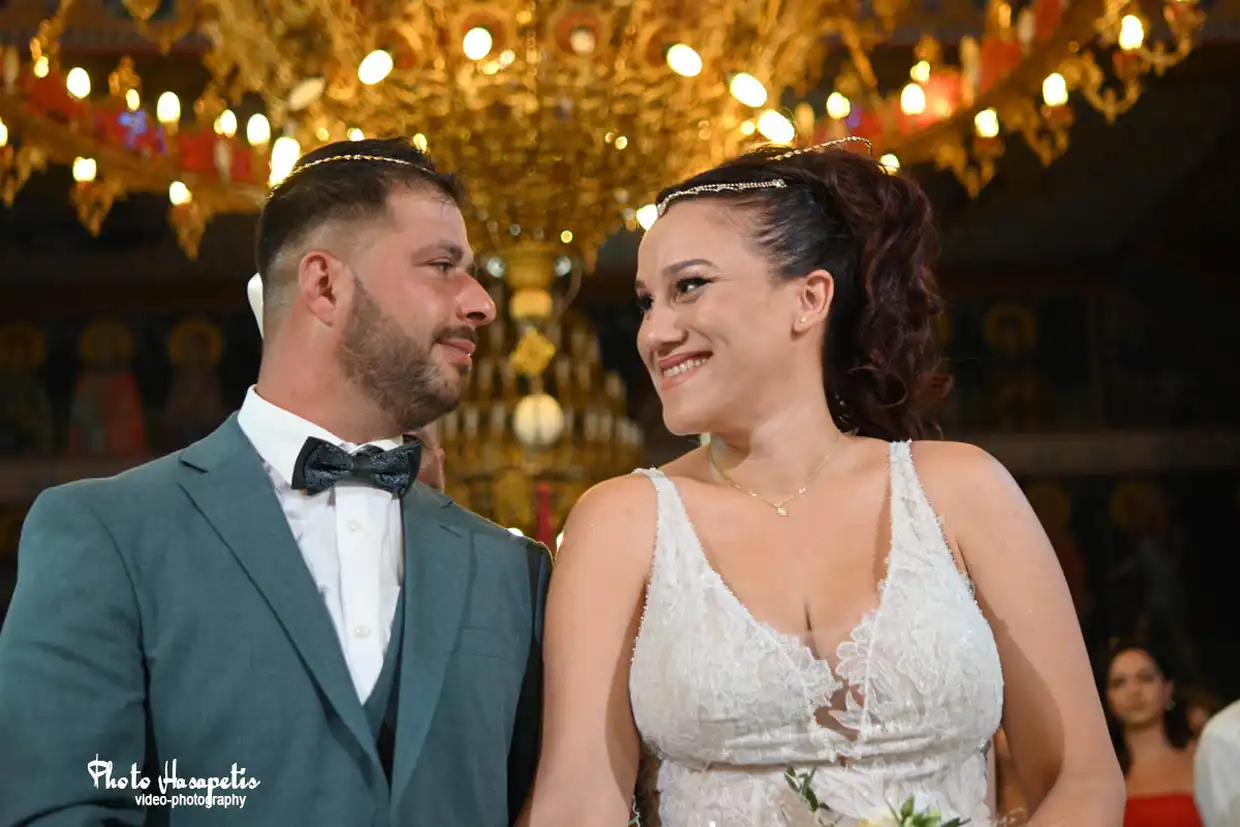 Ο γάμος του Κώστα & της Δέσποινας στην Αγία Θεοδώρα Κολινδρού Πιερίας Ο γάμος του Κώστα & της Δέσποινας στην Αγία Θεοδώρα Κολινδρού Πιερίας