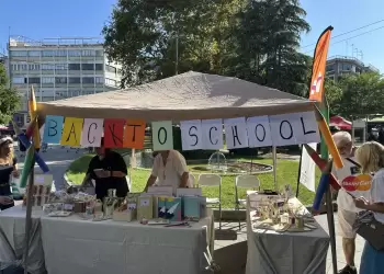 «back To School» περίπτερο από τη Μέριμνα Παιδιού Κατερίνης στην Πλατεία