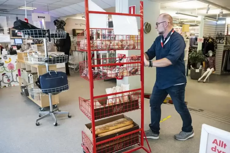 H Σουηδία μειώνει στο μισό τον ΦΠΑ στα τρόφιμα