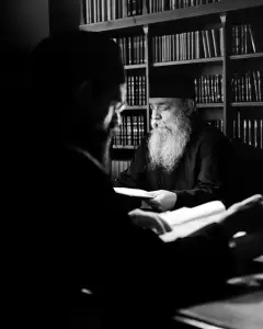 “Άγιον Όρος – Πέρα από το Ορατό” – Φωτογραφική Έκθεση