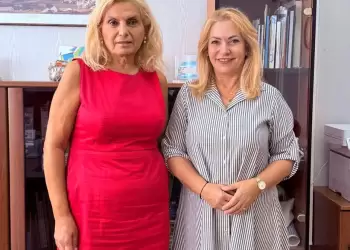 Άννα Μάνη: «eπίσκεψη της Βουλευτή στη Δευτεροβάθμια και Πρωτοβάθμια Εκπαίδευση Πιερίας για την έναρξη της νέας σχολικής χρονιάς » .