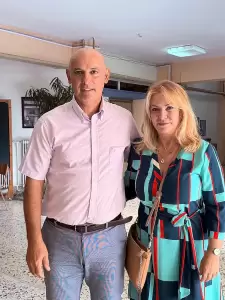 Η Άννα Μάνη στον αγιασμό του 3ου Γυμνασίου και Λυκείου Κατερίνης και του Πρότυπου Επαγγελματικού Λυκείου (Π.ΕΠΑ.Λ.)