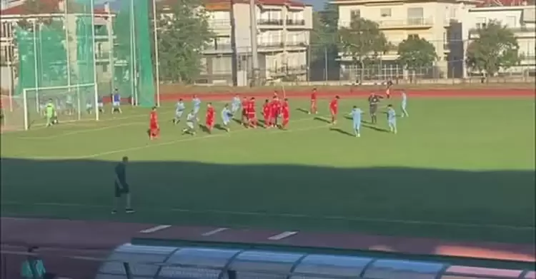 Άρωμα πρωταθλήματος: ΦΣ Κοζάνη - Εθνικός Νέου Κεραμιδίου 1-2 Άρωμα πρωταθλήματος: ΦΣ Κοζάνη – Εθνικός Νέου Κεραμιδίου 1 2