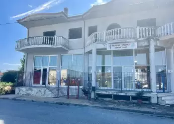 Δήμος Δίου Ολύμπου: Ευχαριστήριο Αντιδημαρχίας Παιδείας Δίου Ολύμπου σε φαρμακοποιό του Αγίου Σπυρίδωνα