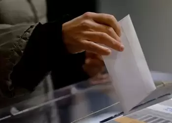 Δημοσκόπηση Interview: Στο 29,7% η ΝΔ κέρδισε 3 μονάδες μετρά τη ΔΕΘ