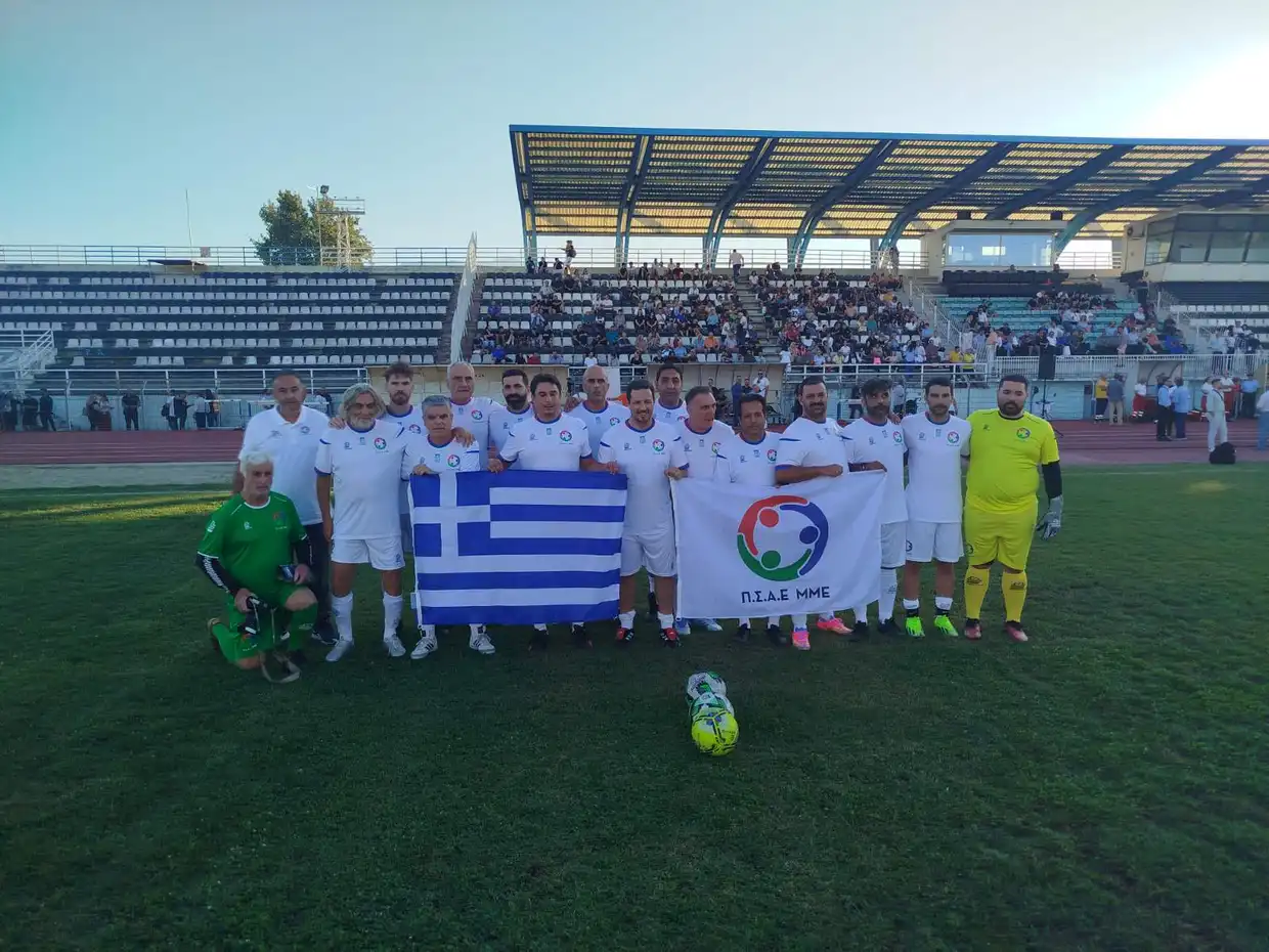 Έπαιξαν για καλό στην Κατερίνη βουλευτές και δημοσιογράφοι (εικόνες) Έπαιξαν για καλό στην Κατερίνη βουλευτές και δημοσιογράφοι