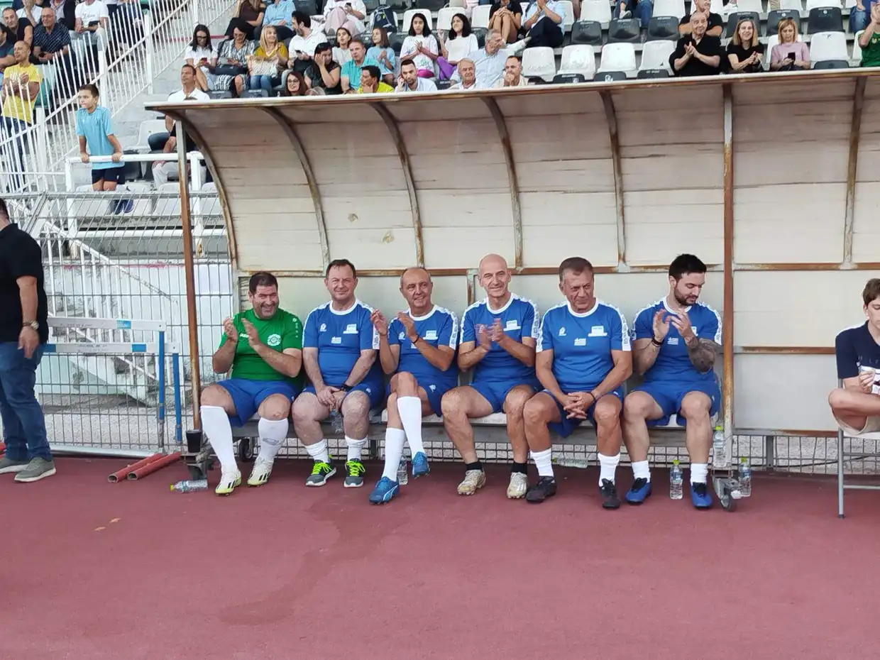 Έπαιξαν για καλό στην Κατερίνη βουλευτές και δημοσιογράφοι (εικόνες) Έπαιξαν για καλό στην Κατερίνη βουλευτές και δημοσιογράφοι