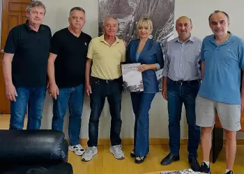 Επίσκεψη του νεοσύστατου Δ.Σ. του ΣΦΚ “Πιερικός” στην Αντιπεριφερειάρχη Πιερίας