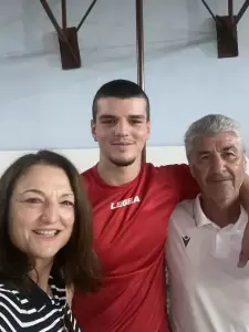 Γέφυρα Συμπερίληψης : Η Ημέρα Σχολικού Αθλητισμού Ενώνει το ΕΝΕΕΓΥΛ με το Πρότυπο ΕΠΑΛ