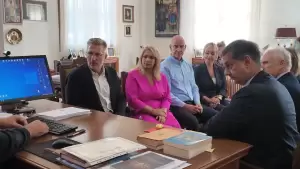 Κατερίνη: Κλιμάκιο Νέας Δημοκρατίας – Ο Άκης Σκέρτσος, Χάρης Θεοχάρης, Γιάννης Ανδριανός στην Πιερία