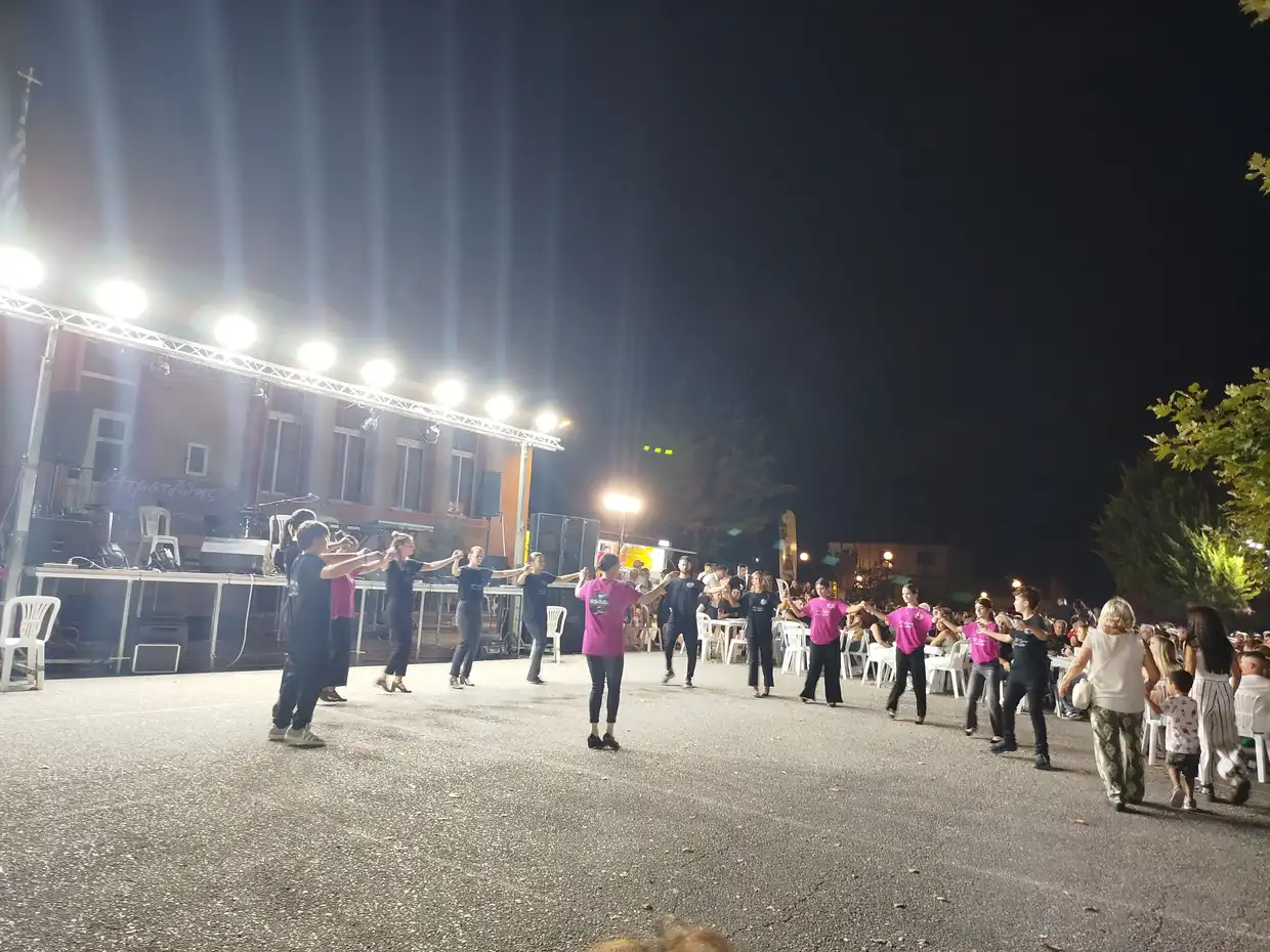 Κεραυνός Μακρυγιάλου: Έγινε με επιτυχία ο ετήσιος χορός Κεραυνός Μακρύγιαλο: Έγινε με επιτυχία ο ετήσιος χορός