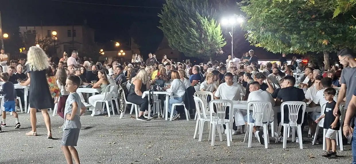 Κεραυνός Μακρυγιάλου: Έγινε με επιτυχία ο ετήσιος χορός Κεραυνός Μακρύγιαλο: Έγινε με επιτυχία ο ετήσιος χορός