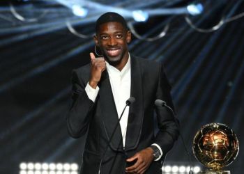 Κορυφαίος στον κόσμο ο Ντεμπελέ - Πήρε την Χρυσή Μπάλα! Κορυφαίος στον κόσμο ο Ντεμπελέ – Πήρε την Χρυσή Μπάλα!