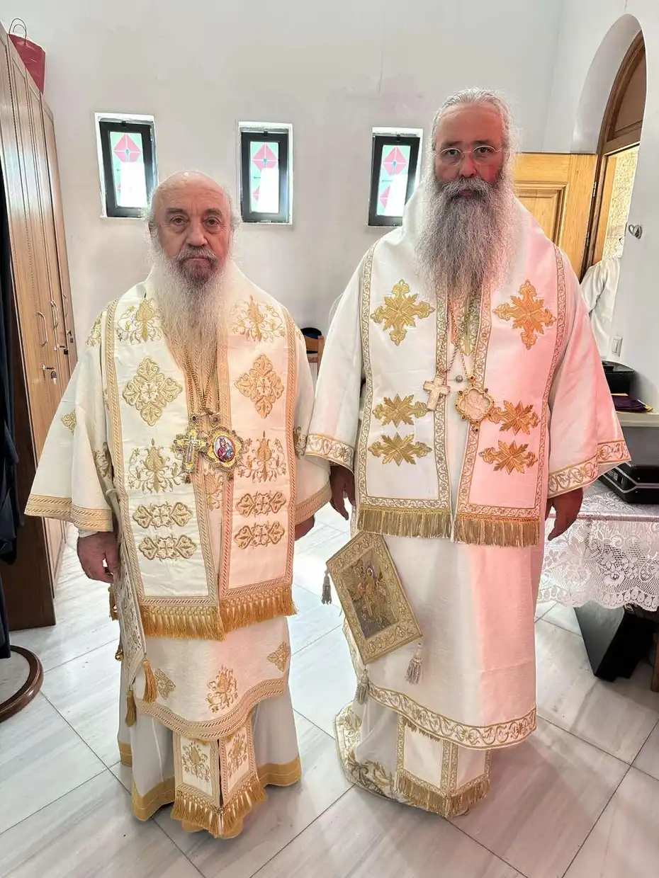 Ο Μητροπολίτης Κίτρους στην Ενθρόνιση του Μητροπολίτη Αργυρόκαστρου Ο Μητροπολίτης Κίτρους στην Ενθρόνιση του Μητροπολίτη Αργυρόκαστρου