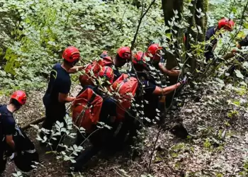 Όλυμπος: Διάσωση Γερμανίδας τουρίστριας με κάταγμα στον αστράγαλο