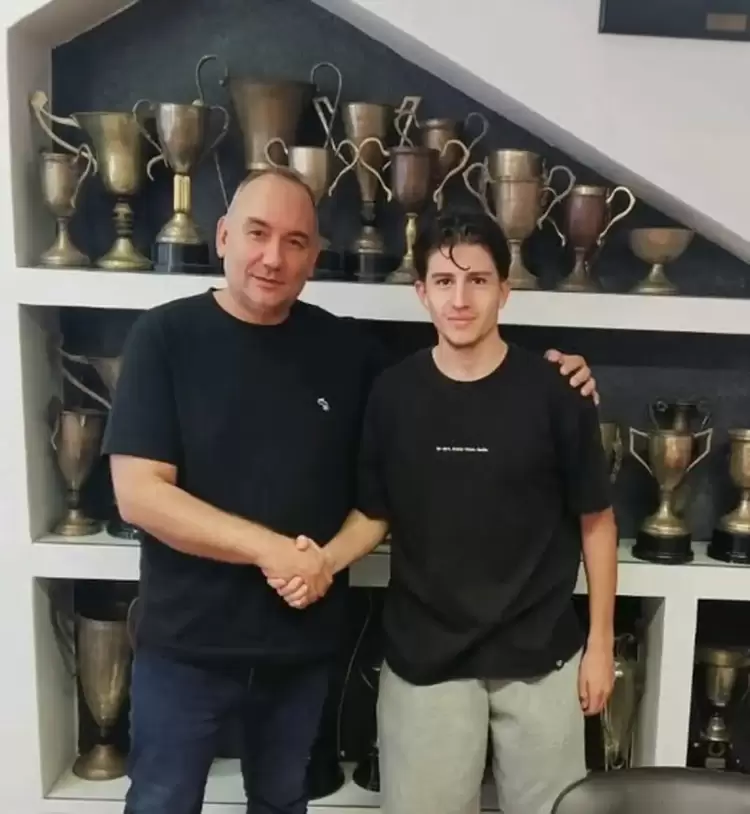 Ο Πιερικός απέκτησε τον Παναγιώτη Μάντικα