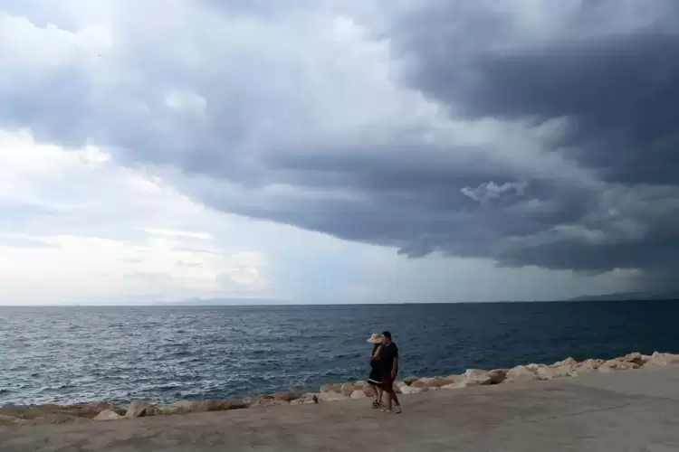 Πώς θα είναι ο καιρός σε Κατερίνη και Πιερία σήμερα Δευτέρα, 15 Σεπτεμβρίου 2025: Συννεφιά με πιθανές τοπικές βροχές