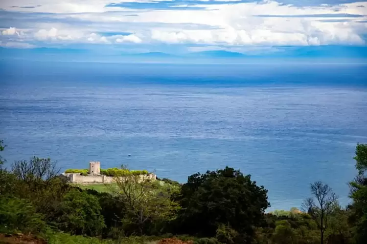 Πώς θα είναι ο καιρός σε Κατερίνη και Πιερία σήμερα Πέμπτη, 11 Σεπτεμβρίου 2025: Νεφώσεις με τοπικές βροχές