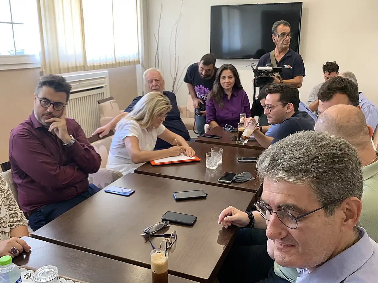 Ο Σωκράτης Φάμελλος στην Κατερίνη – Συναντήσεις με φορείς και πολίτες – Συνεχής Ενημέρωση (Φωτορεπορταζ & βίντεο)