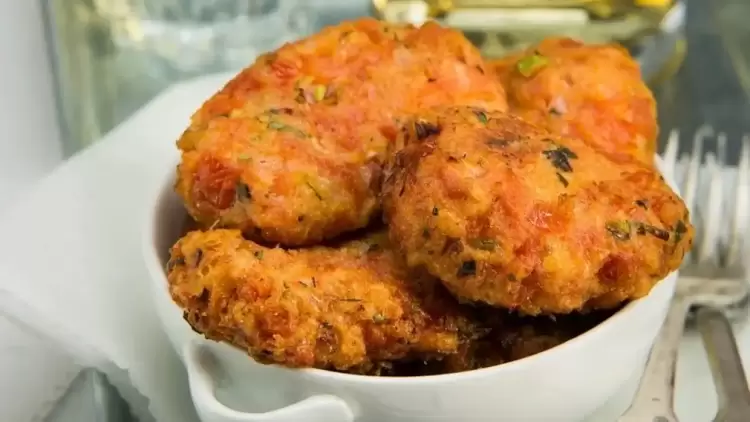 Τι θα φάμε σήμερα – ντοματοκεφτέδες