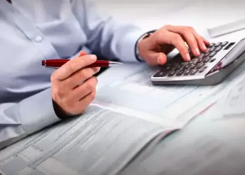 Τηλεφωνικές απάτες: Συμβουλές για να μην πέσετε θύμα ψεύτικων λογιστών