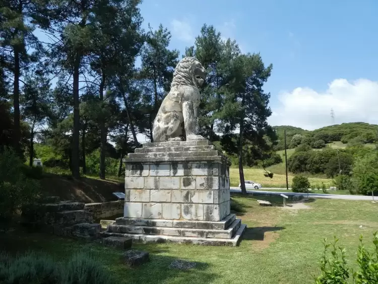 Το λιοντάρι της Αμφίπολης