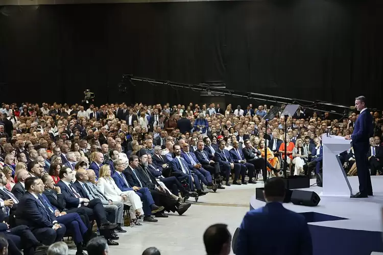 Τολμηρή φορολογική μεταρρύθμιση ο πρωθυπουργός εξήγγειλε στη ΔΕΘ Τολμηρή φορολογική μεταρρύθμιση ο πρωθυπουργός εξήγγειλε στη ΔΕΘ