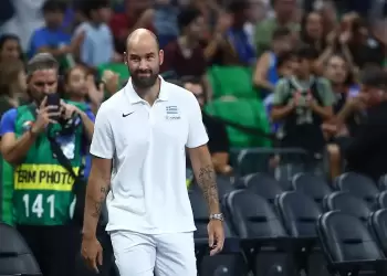 Βασίλης Σπανούλης για τα 16 χρόνια χωρίς ημιτελικό: “Το λέτε συνέχεια και δεν μου αρέσει, εγώ κοιτάζω το τώρα” Βασίλης Σπανούλης για τα 16 χρόνια χωρίς ημιτελικό: “Το λέτε συνέχεια και δεν μου αρέσει, εγώ κοιτάζω το τώρα”