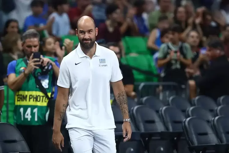 Βασίλης Σπανούλης για τα 16 χρόνια χωρίς ημιτελικό: “Το λέτε συνέχεια και δεν μου αρέσει, εγώ κοιτάζω το τώρα”