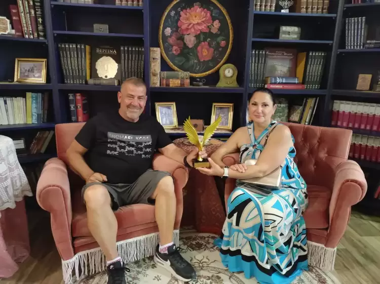 Βιβλιοθήκη «Ρίτας και Αναστασίου Αλεπάκη» – Ιστορικός Ποντιακός Σύλλογος Νεοκαισάρειας