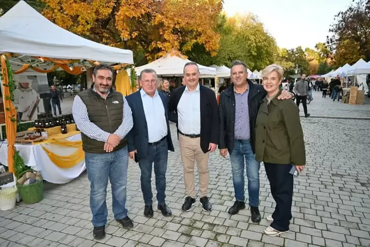 5η Γιορτή Μελιού Πιερίας: Η πιο γλυκιά εμπειρία στο Δημοτικό Πάρκο Κατερίνης 5η Γιορτή Μελιού Πιερίας: Η πιο γλυκιά εμπειρία στο Δημοτικό Πάρκο Κατερίνης