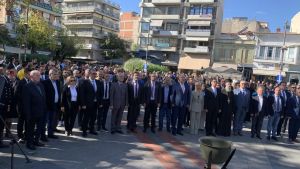 H Κατερίνη Τιμά την 28η Οκτωβρίου – Δοξολογία, κατάθεση στεφάνων και παρέλαση (Φωτορεπορτάζ & Συνεχής Ενημέρωση)