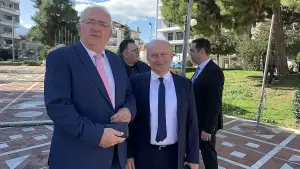 H Κατερίνη Τιμά την 28η Οκτωβρίου – Δοξολογία, κατάθεση στεφάνων και παρέλαση (Φωτορεπορτάζ & Συνεχής Ενημέρωση)