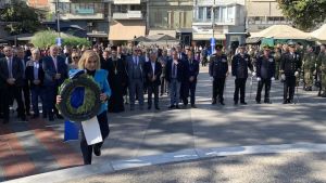 H Κατερίνη Τιμά την 28η Οκτωβρίου – Δοξολογία, κατάθεση στεφάνων και παρέλαση (Φωτορεπορτάζ & Συνεχής Ενημέρωση)